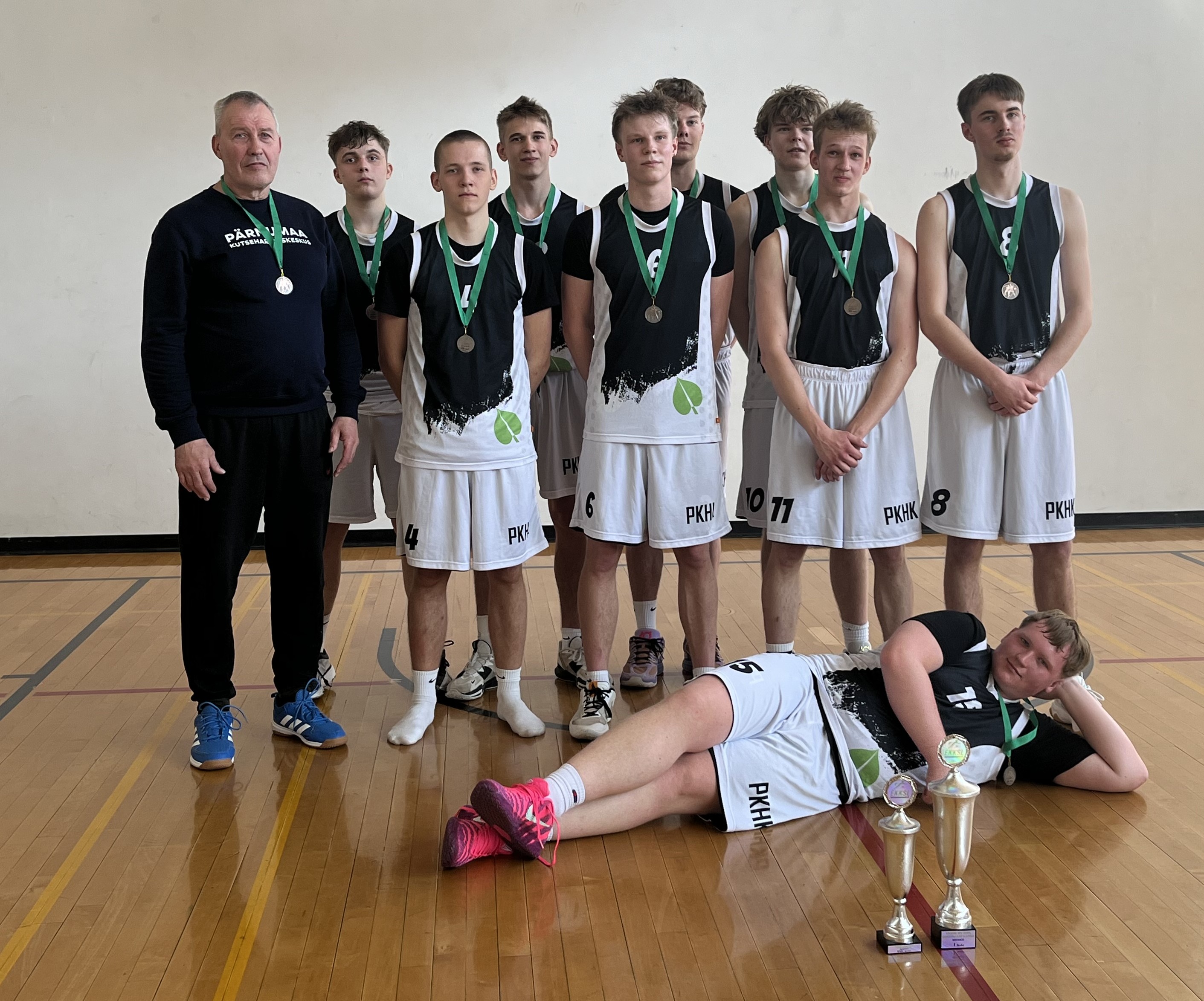 Esikoht - EKKSL meistrivõistlused korvpallis