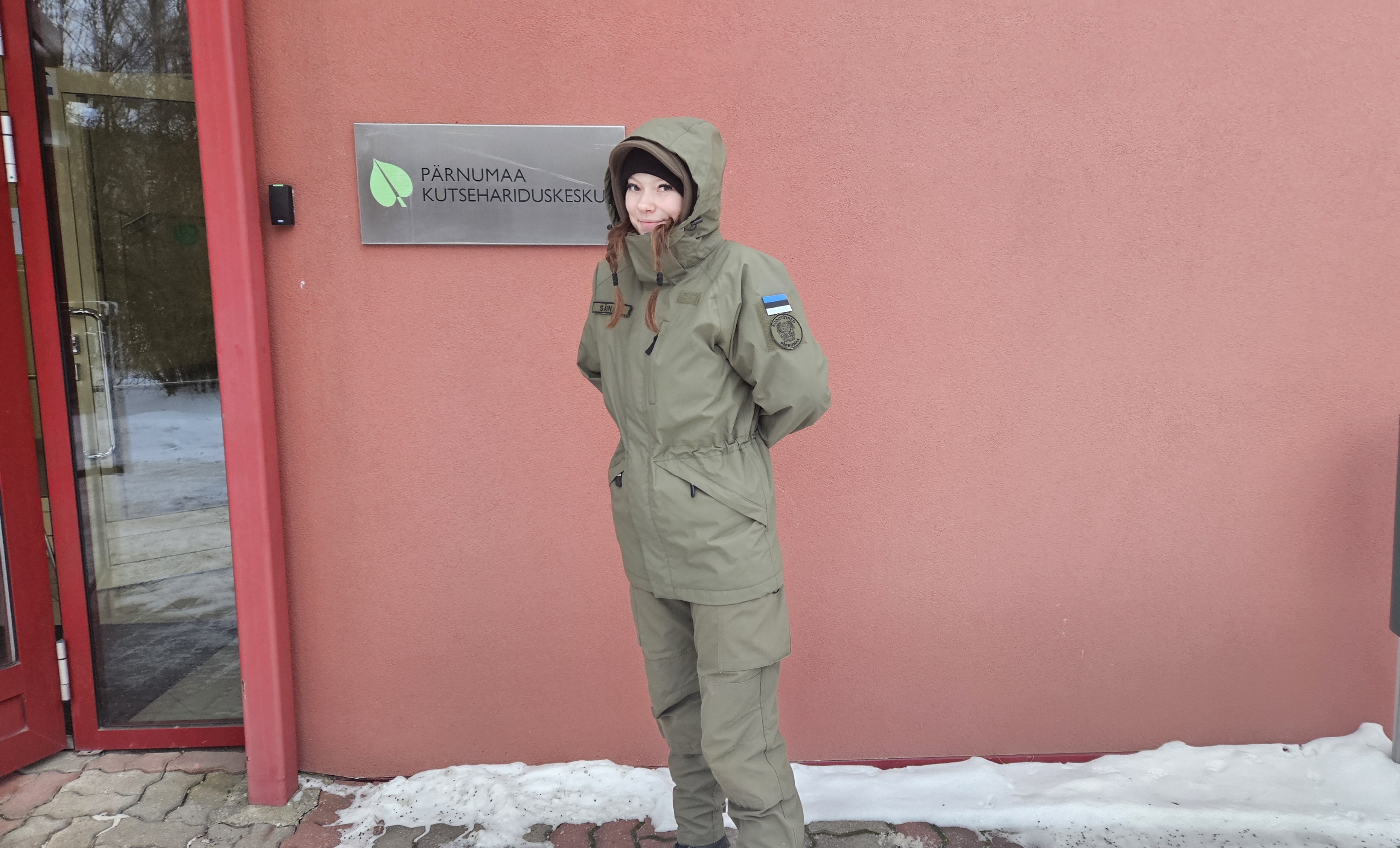 Kodutütred tähistavad 94. aastapäeva