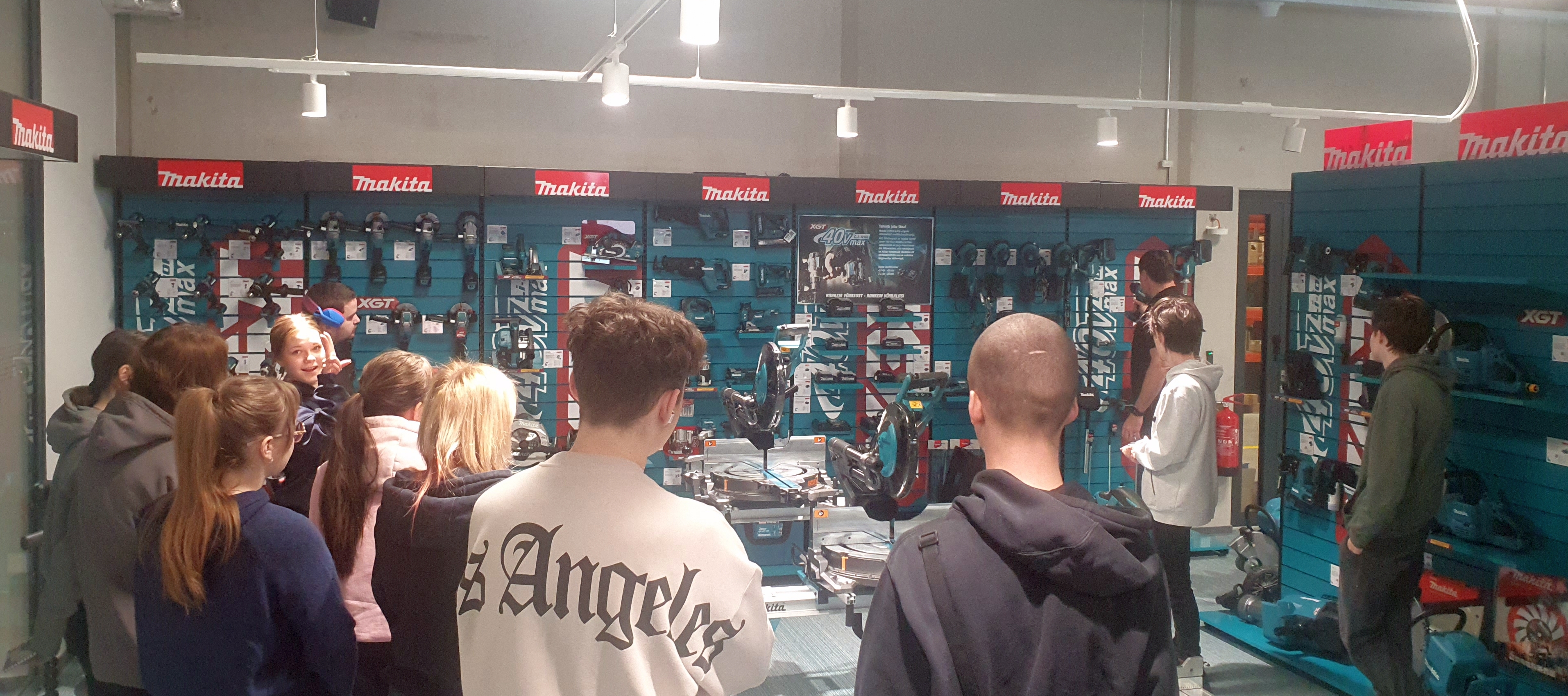 Õppereisil Makita filiaali